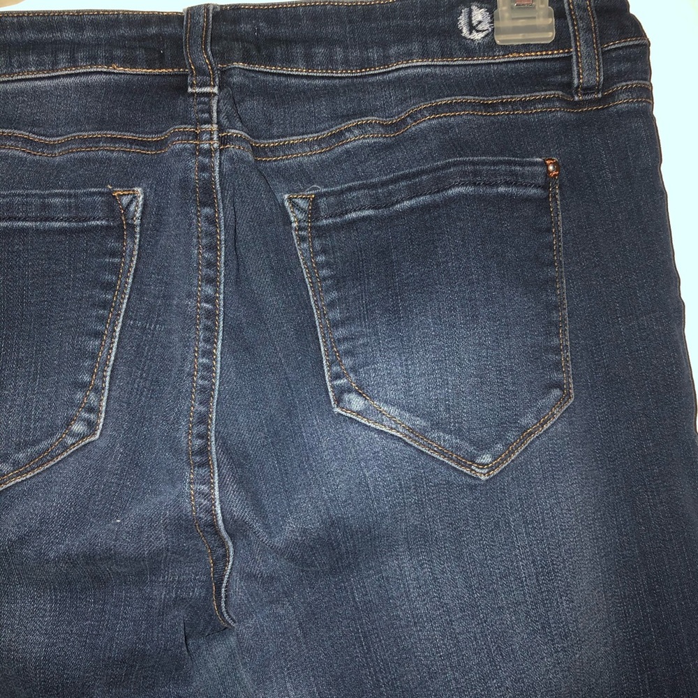 Jeans - Picture 2 of 3